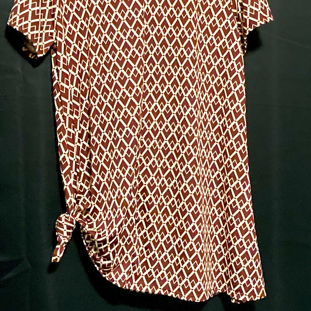 Tunic - Picture 2 of 4